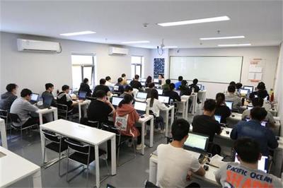 金海計算機培訓加盟 把握數字化浪潮，共贏未來教育市場